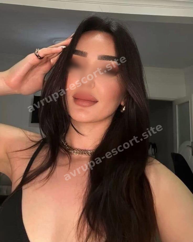 Arya — İstanbul, Kadıköy escort